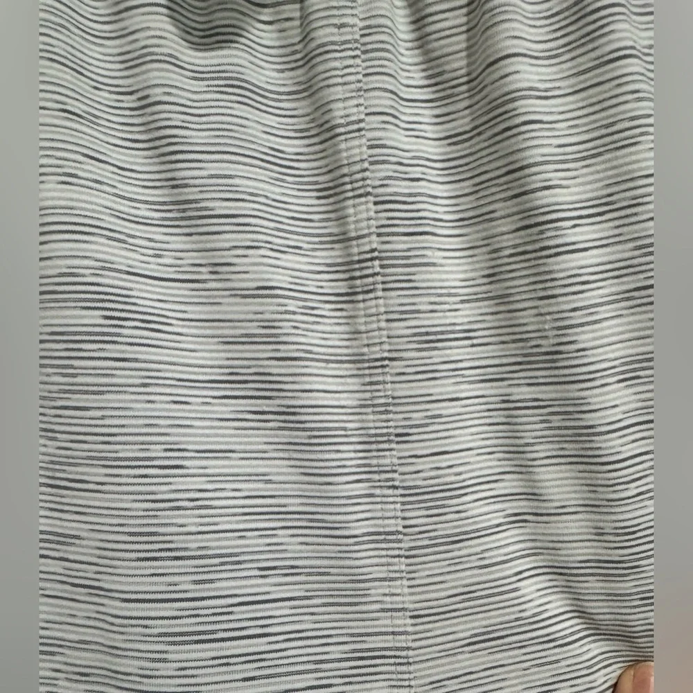 lululemon athletica Heather Gray Joggers - Picture 3 of 5